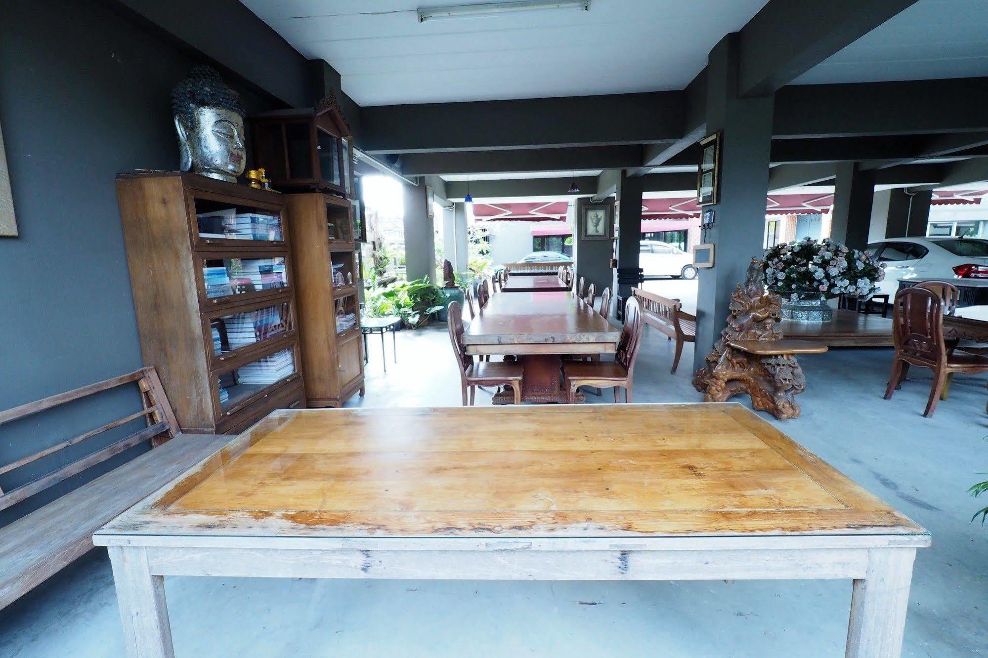 Namnon Place Nonthaburi Luaran gambar