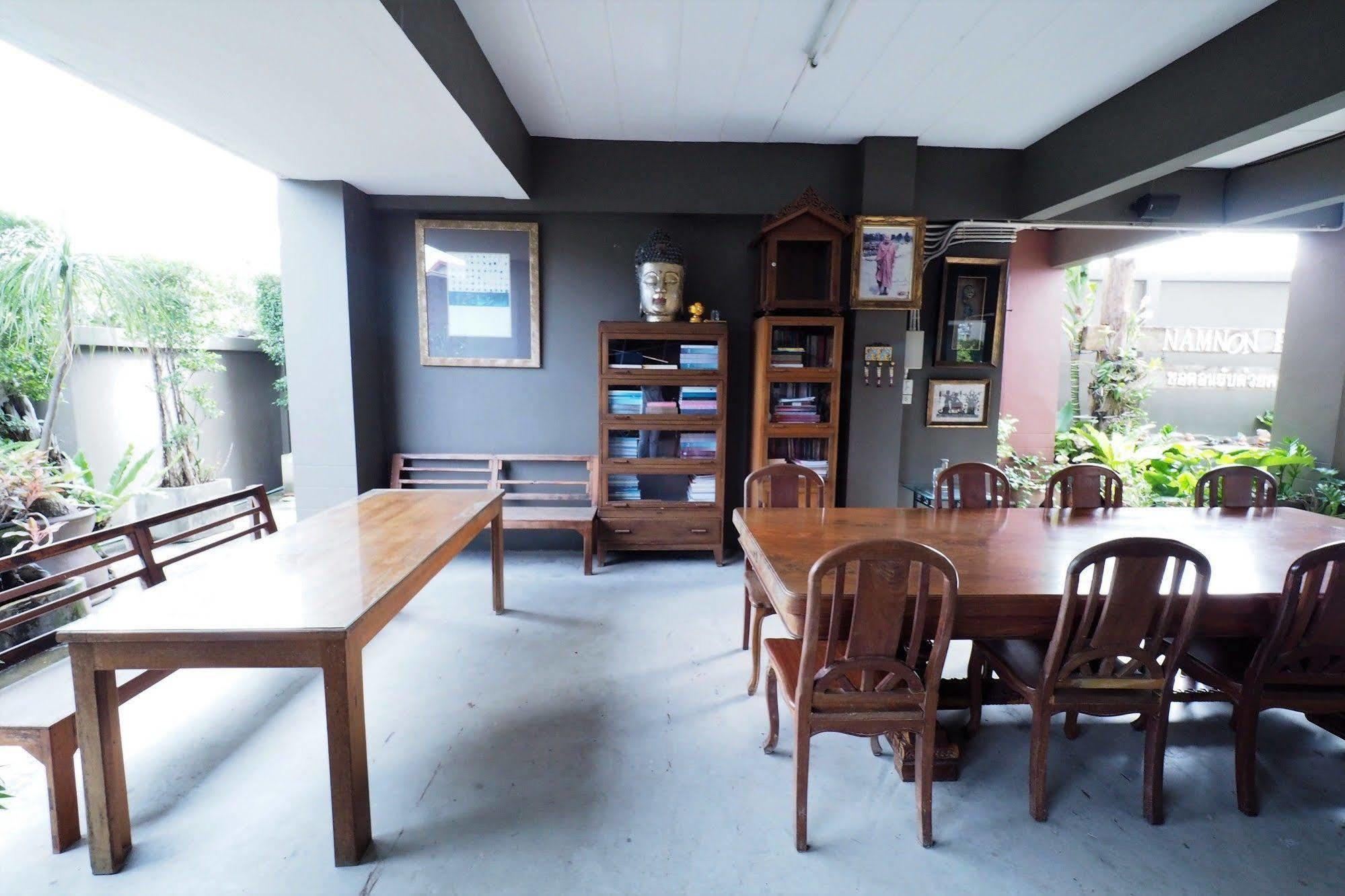 Namnon Place Nonthaburi Luaran gambar